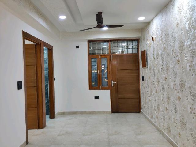 3 BHK Independent Builder Floor in Indirapuram for resale Ghaziabad. The reference number is 20262021