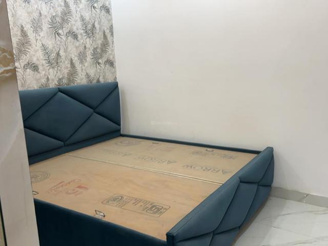 3 BHK Independent Builder Floor in Indirapuram for resale Ghaziabad. The reference number is 20453701