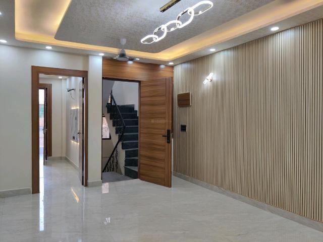 3 BHK Independent Builder Floor in Indirapuram for resale Ghaziabad. The reference number is 20515765