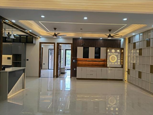 4 BHK Independent Builder Floor in Vaishali for resale Ghaziabad. The reference number is 20551337