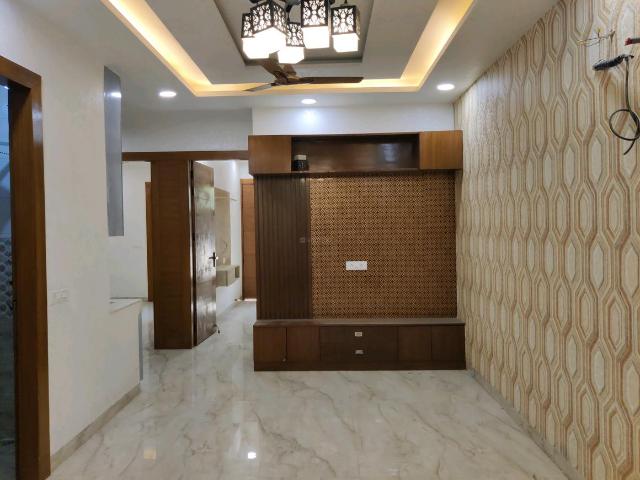 3 BHK Independent Builder Floor in Indirapuram for resale Ghaziabad. The reference number is 20551367