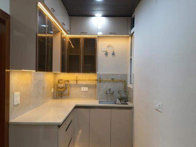 3 BHK Independent Builder Floor in Indirapuram for resale Ghaziabad. The reference number is 20607345