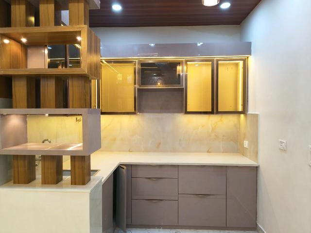 3 BHK Independent Builder Floor in Indirapuram for resale Ghaziabad. The reference number is 20732929