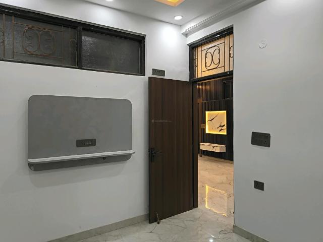 3 BHK Independent Builder Floor in Indirapuram for resale Ghaziabad. The reference number is 20802107