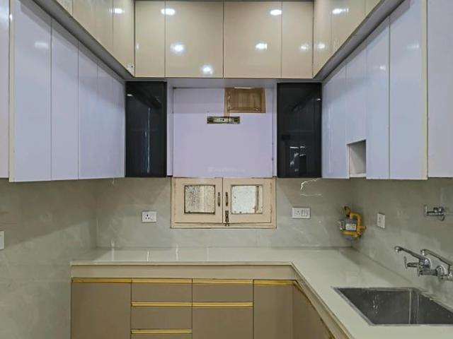3 BHK Independent Builder Floor in Indirapuram for resale Ghaziabad. The reference number is 20877877