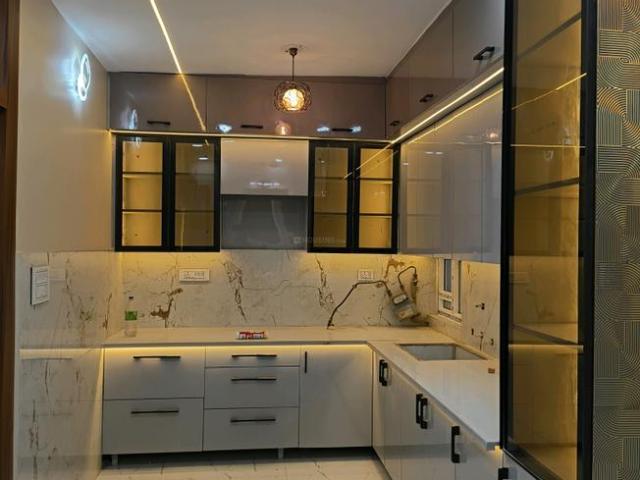 3 BHK Independent Builder Floor in Indirapuram for resale Ghaziabad. The reference number is 20950013
