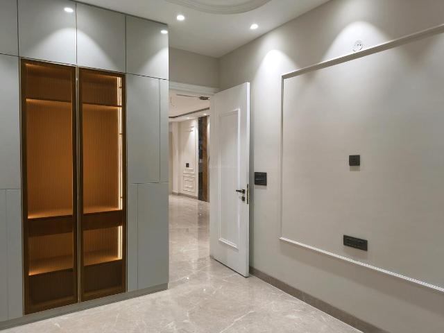 3 BHK Independent Builder Floor in Indirapuram for resale Ghaziabad. The reference number is 21050536