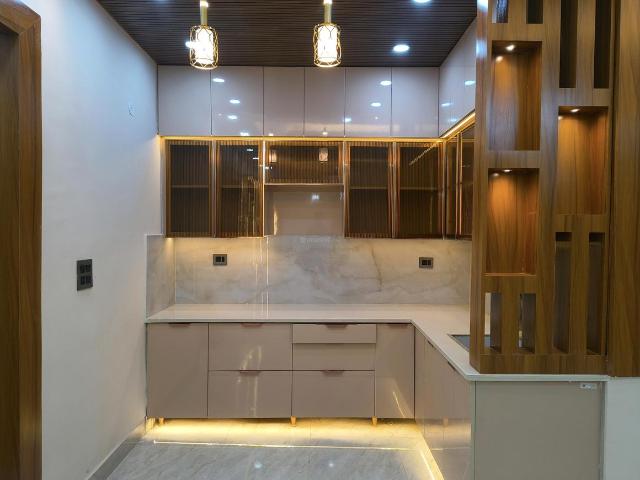 3 BHK Independent Builder Floor in Indirapuram for resale Ghaziabad. The reference number is 21084497