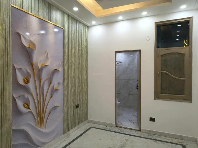 3 BHK Independent Builder Floor in Indirapuram for resale Ghaziabad. The reference number is 21084635