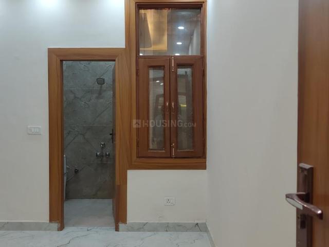 3 BHK Independent Builder Floor in Indirapuram for resale Ghaziabad. The reference number is 21106245