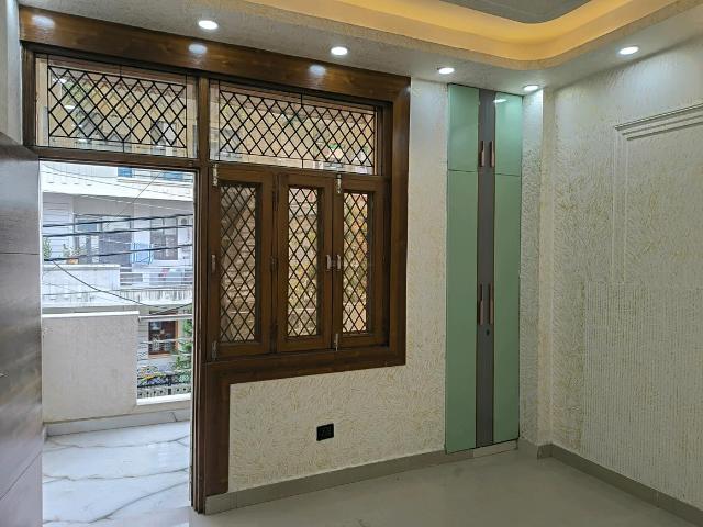 3 BHK Independent Builder Floor in Indirapuram for resale Ghaziabad. The reference number is 21103116