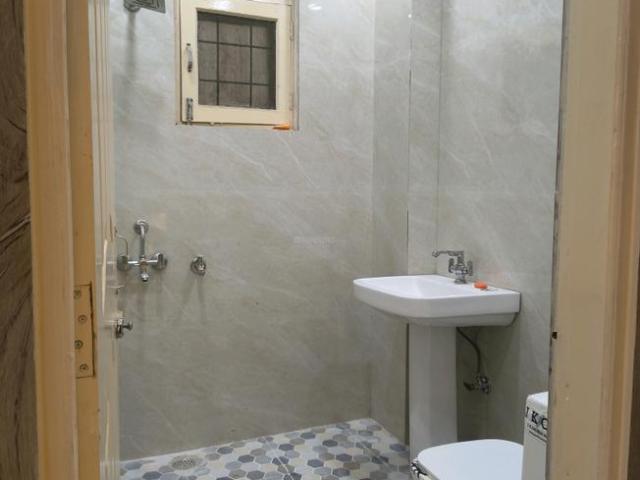3 BHK Independent Builder Floor in Indirapuram for resale Ghaziabad. The reference number is 21172183