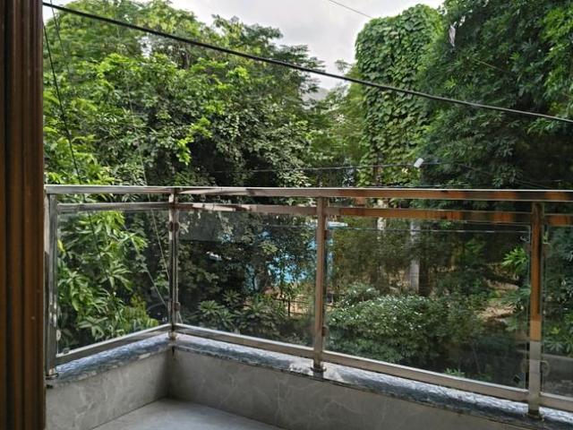 3 BHK Independent Builder Floor in Indirapuram for resale Ghaziabad. The reference number is 21173373