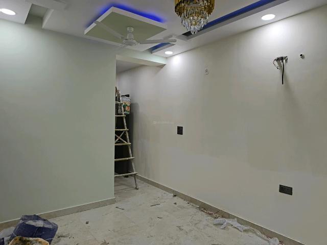 2 BHK Independent Builder Floor in Indirapuram for resale Ghaziabad. The reference number is 21205428