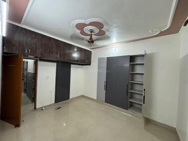 3 BHK Independent Builder Floor in Janakpuri for rent New Delhi. The reference number is 21180556