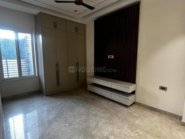 3 BHK Independent Builder Floor in Janakpuri for resale New Delhi. The reference number is 21163646