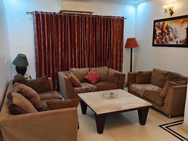 3 BHK Independent Builder Floor in Kailash Colony for rent New Delhi. The reference number is 20321538
