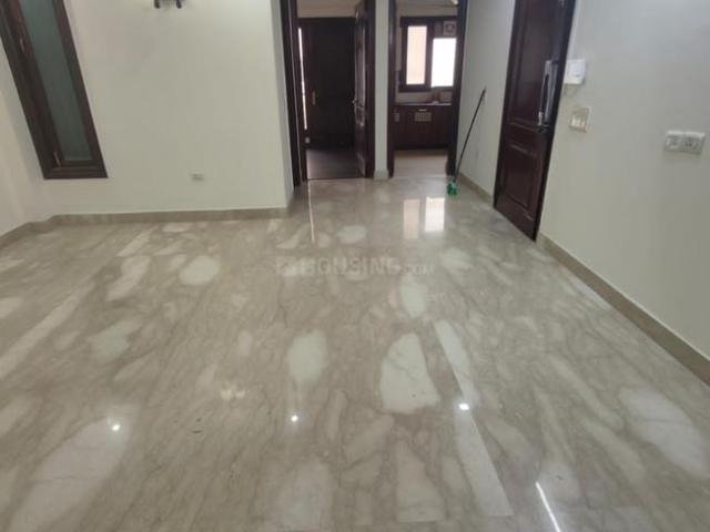 3 BHK Independent Builder Floor in Kailash Colony for rent New Delhi. The reference number is 21008447