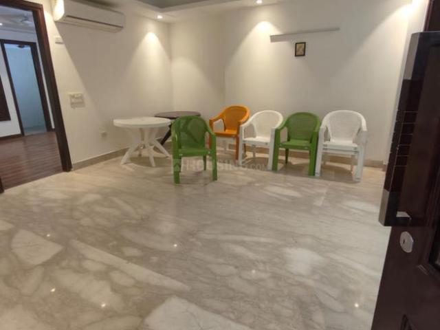 3 BHK Independent Builder Floor in Kailash Colony for rent New Delhi. The reference number is 21141882