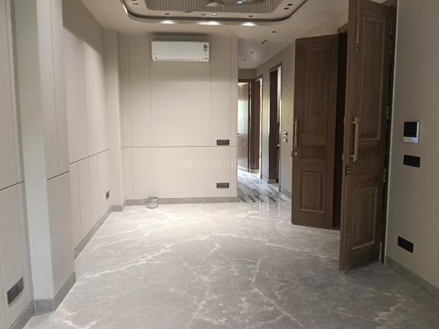 3 BHK Independent Builder Floor in Kailash Colony for resale New Delhi. The reference number is 20675146