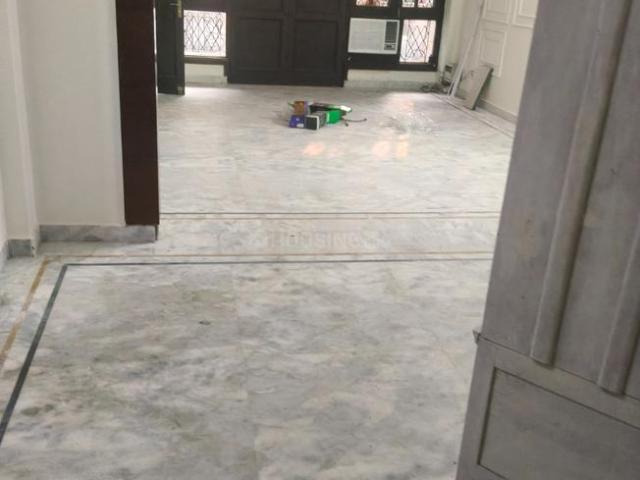 3 BHK Independent Builder Floor in Kalkaji for rent New Delhi. The reference number is 19306137