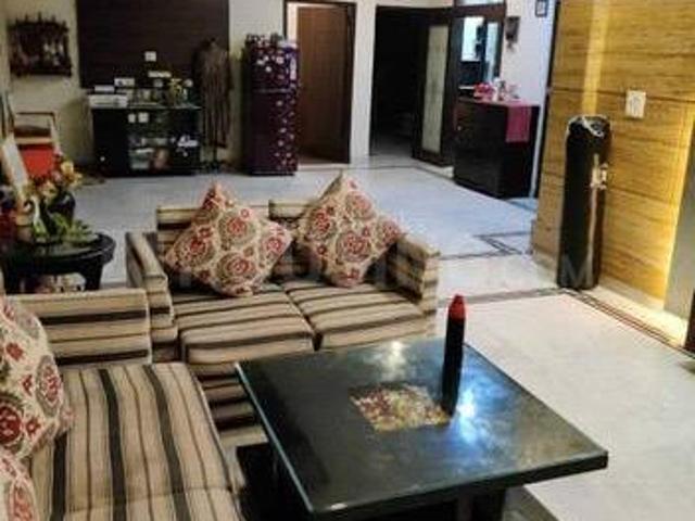 3 BHK Independent Builder Floor in Kalkaji for rent New Delhi. The reference number is 21264778