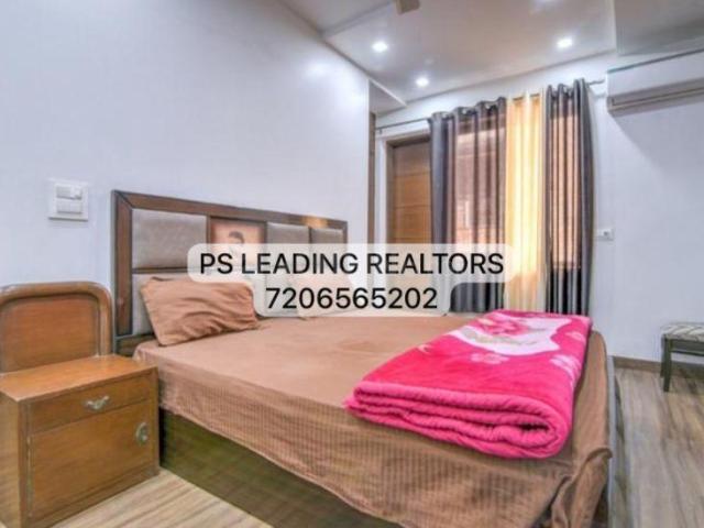 3 BHK Independent Builder Floor in Kalkaji for resale New Delhi. The reference number is 20065115