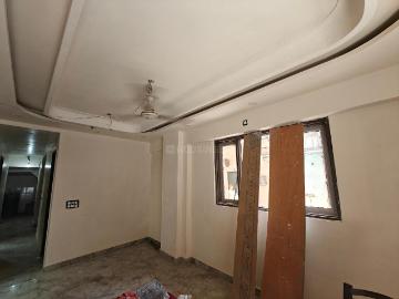 3 BHK Independent Builder Floor in Kalyan Vihar for resale New Delhi. The reference number is 19839096