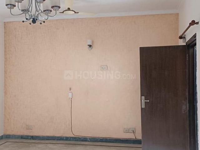 3 BHK Independent Builder Floor in Kaushambi for rent Ghaziabad. The reference number is 18908428
