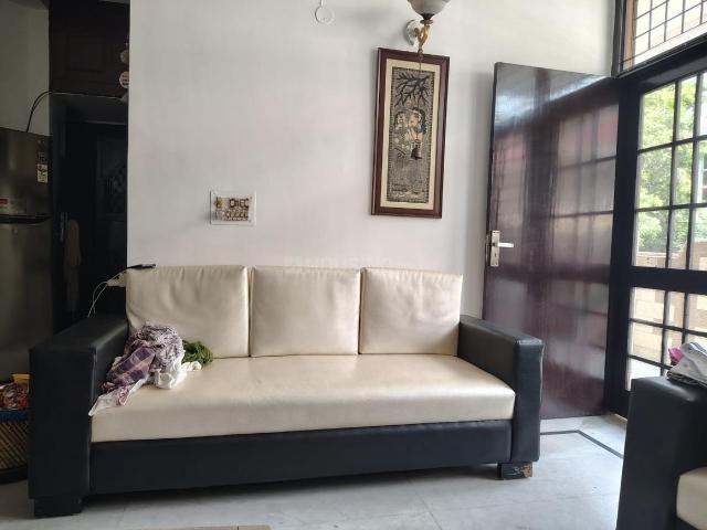 3 BHK Independent Builder Floor in Kaushambi for rent Ghaziabad. The reference number is 18254534