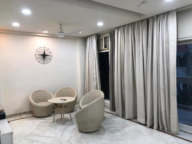 3 BHK Independent Builder Floor in Kaushambi for rent Ghaziabad. The reference number is 20412541