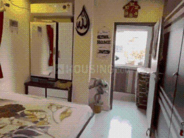 3 BHK Independent Builder Floor in Khidirpur for resale Kolkata. The reference number is 20685004