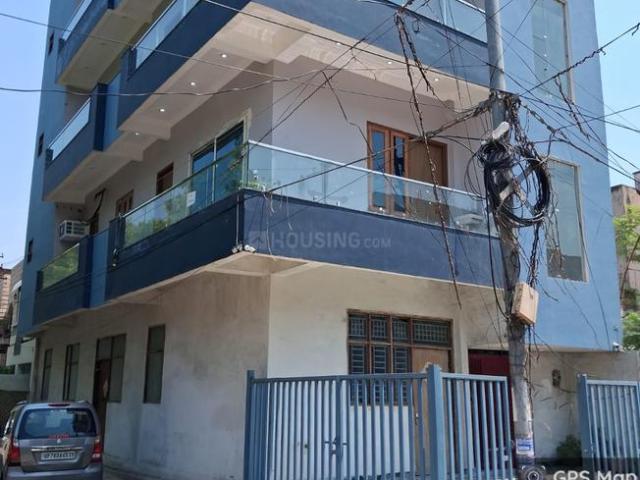 3 BHK Independent Builder Floor in Kidwai Nagar for rent Kanpur. The reference number is 18062436
