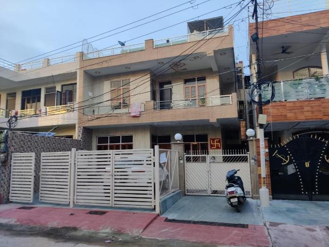 3 BHK Independent Builder Floor in Kidwai Nagar for rent Kanpur. The reference number is 7275789