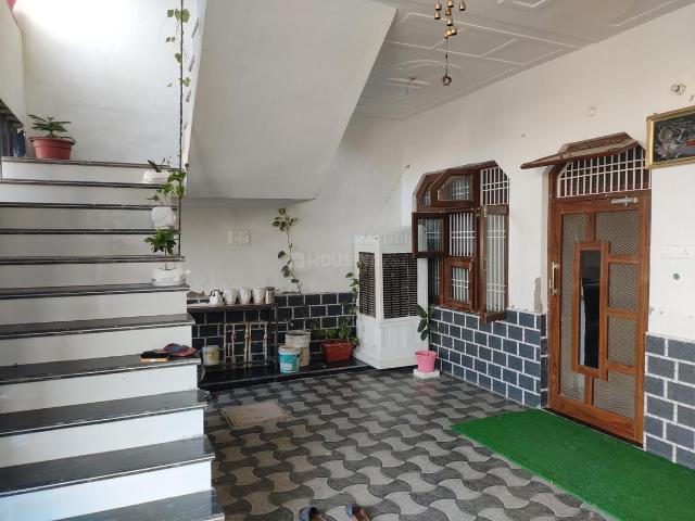 3 BHK Independent Builder Floor in Krishna Nagar for rent Bharatpur. The reference number is 12866034