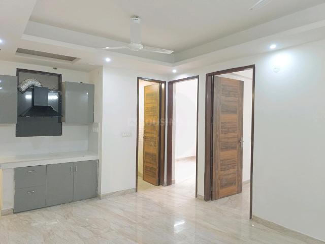 3 BHK Independent Builder Floor in Krishna Nagar for rent New Delhi. The reference number is 14323070