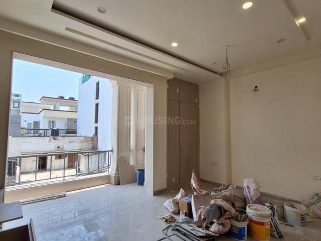 3 BHK Independent Builder Floor in Krishna Nagar for rent New Delhi. The reference number is 20341695