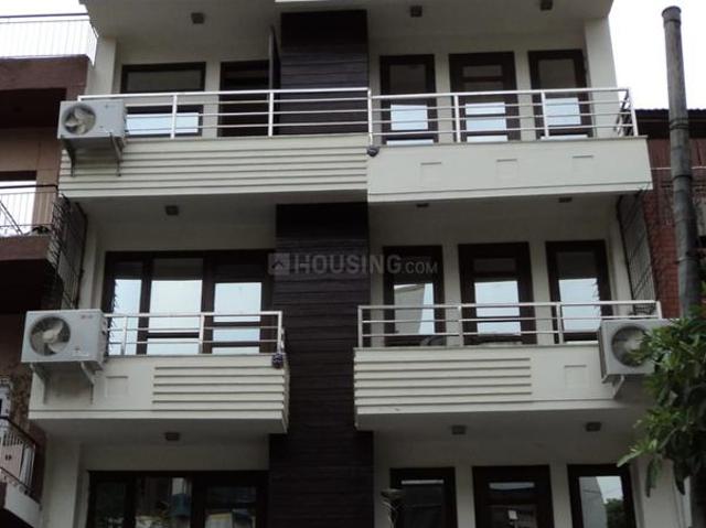 3 BHK Independent Builder Floor in Lajpat Nagar for rent New Delhi. The reference number is 19308727