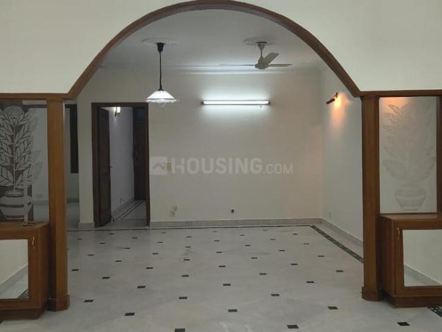 3 BHK Independent Builder Floor in Lajpat Nagar for resale New Delhi. The reference number is 17075279