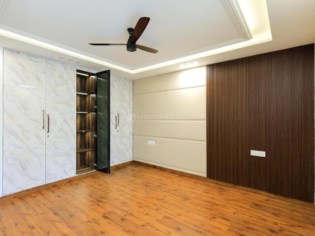3 BHK Independent Builder Floor in Lajpat Nagar for resale New Delhi. The reference number is 18242319