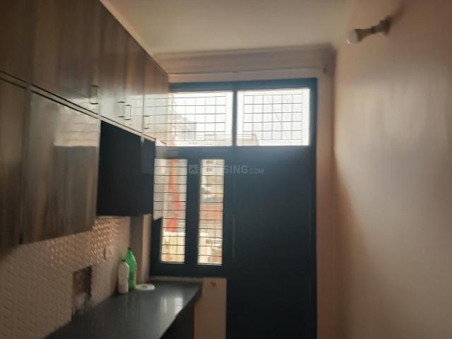 3 BHK Independent Builder Floor in Laxmi Nagar for rent New Delhi. The reference number is 17011060
