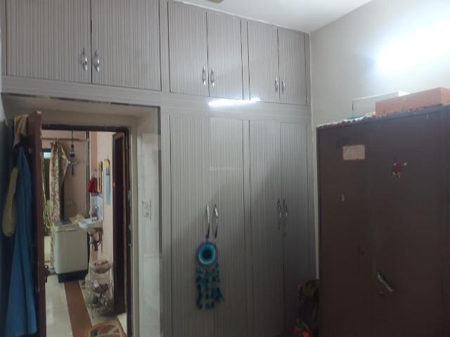 3 BHK Independent Builder Floor in Laxmi Nagar for resale New Delhi. The reference number is 19845685