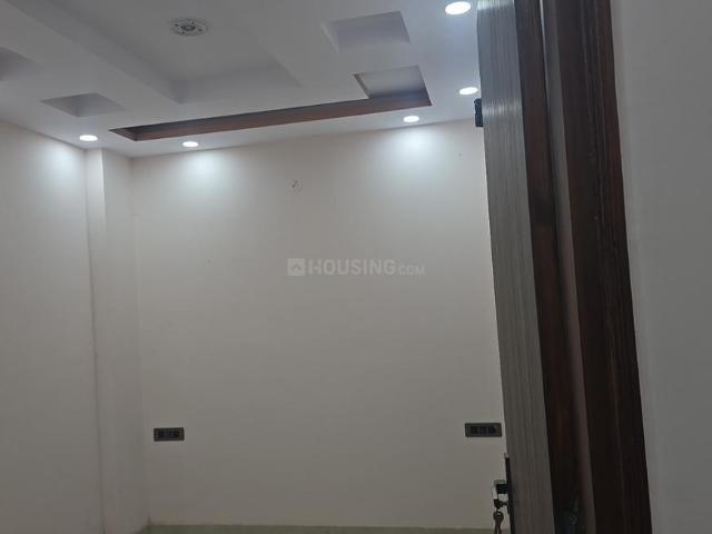 3 BHK Independent Builder Floor in Laxmi Nagar for resale New Delhi. The reference number is 20663870