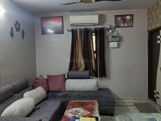3 BHK Independent Builder Floor in Laxmi Nagar for resale New Delhi. The reference number is 20929085
