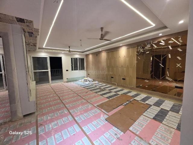 3 BHK Independent Builder Floor in Laxmi Nagar for resale New Delhi. The reference number is 21167756
