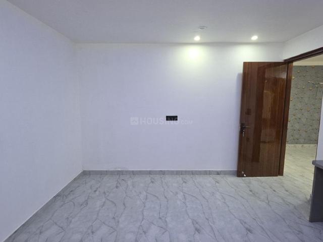 3 BHK Independent Builder Floor in Laxmi Nagar for resale New Delhi. The reference number is 21322972