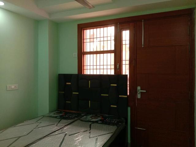 3 BHK Independent Builder Floor in Pul Prahlad Pur for resale New Delhi. The reference number is 15124970