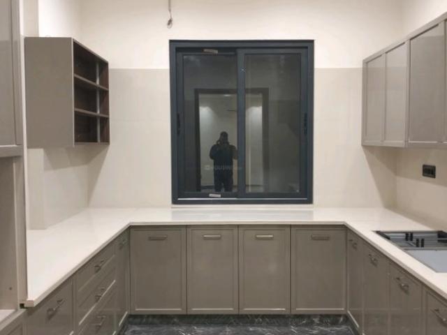 3 BHK Independent Builder Floor in Punjabi Bagh for resale New Delhi. The reference number is 15355676
