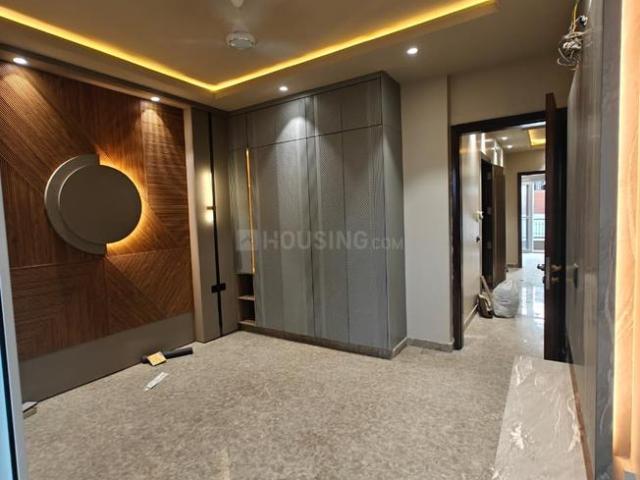3 BHK Independent Builder Floor in Punjabi Bagh for resale New Delhi. The reference number is 19926003
