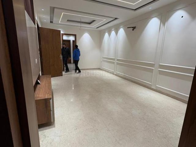 3 BHK Independent Builder Floor in Paschim Vihar for resale New Delhi. The reference number is 20096538